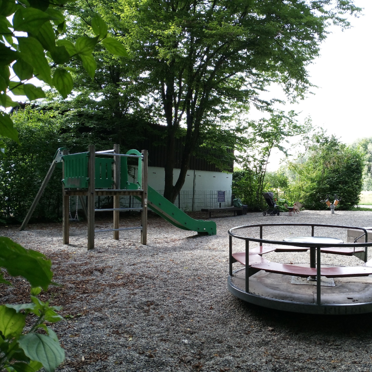 Bild 7: Spielplatz 