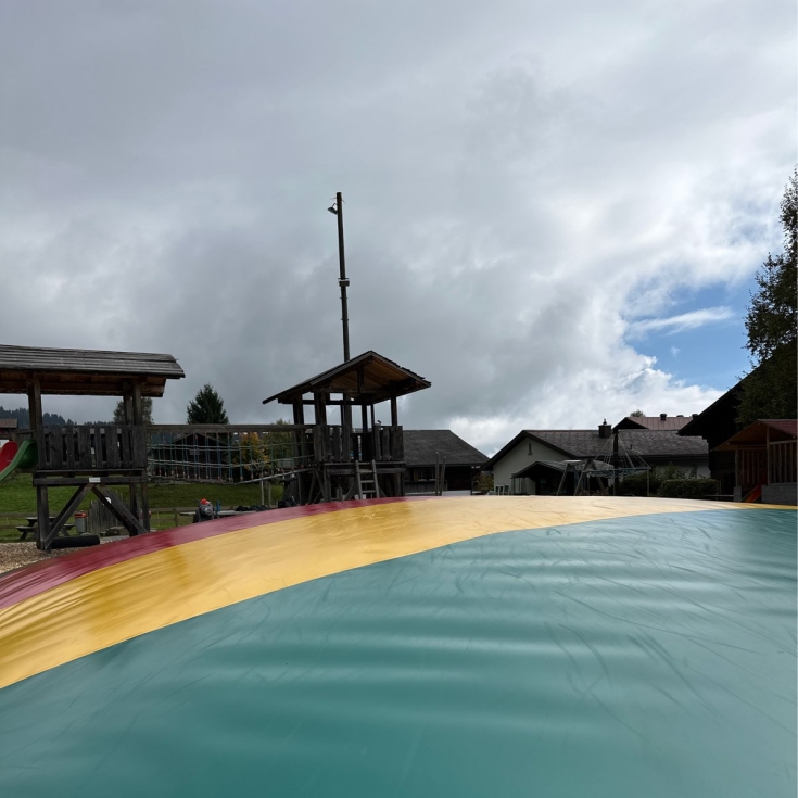 Bild zum Spielplatz Spirenwaldstrasse