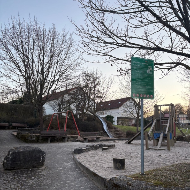 Bild zum Spielplatz St-Peter-Weg