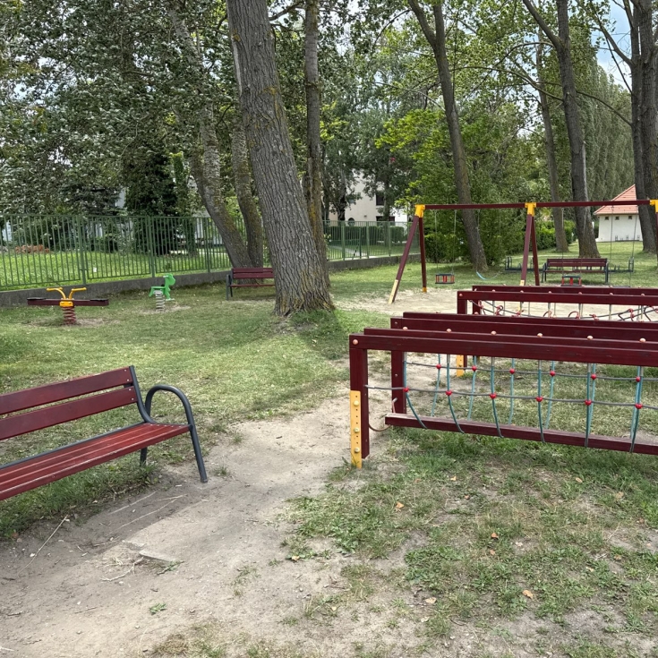 Bild zum Spielplatz Szőlősor utca