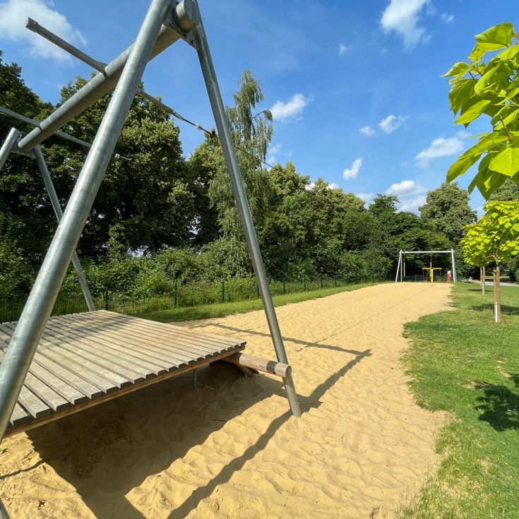 Bild 5: Themenspielplatz Römerstraße