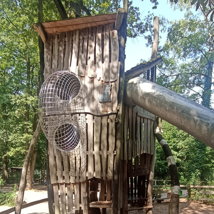 Bild zum Spielplatz Waschbär Turm