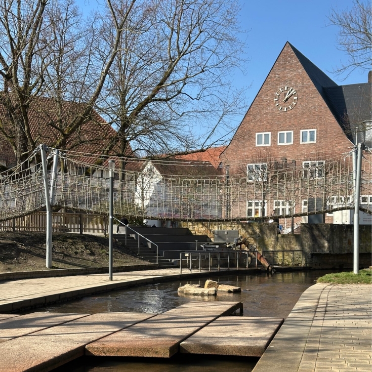 Bild zum Spielplatz Wasserspielplatz an der Salze