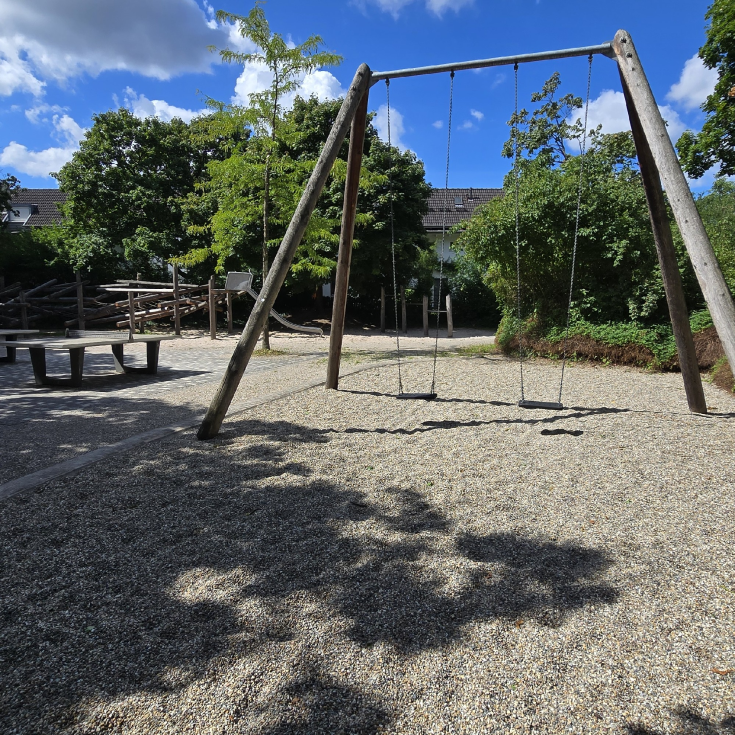 Bild zum Spielplatz Weinweg 9A
