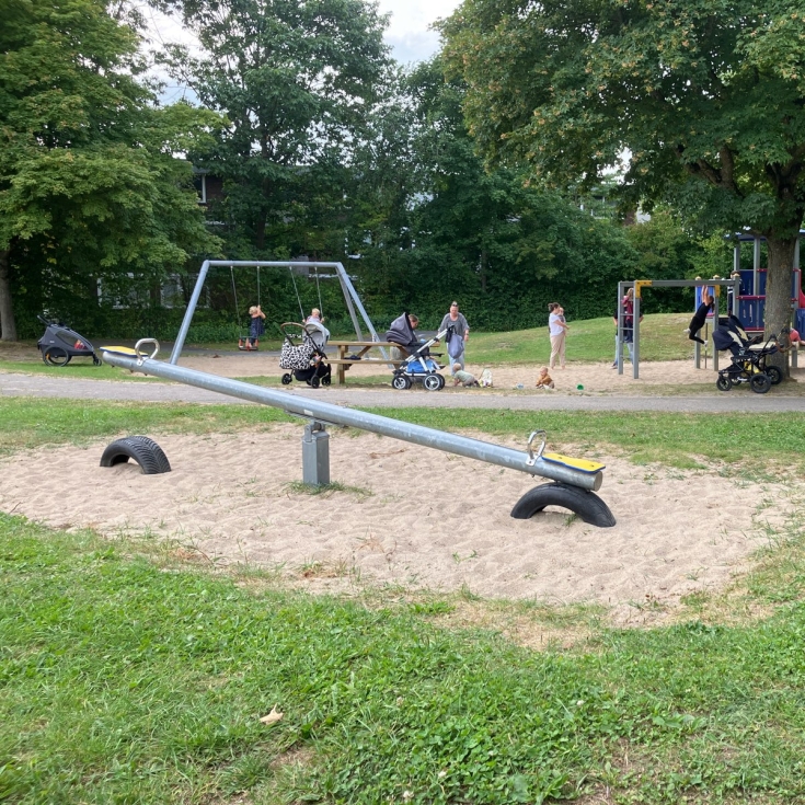 Bild zum Spielplatz Weißdornweg