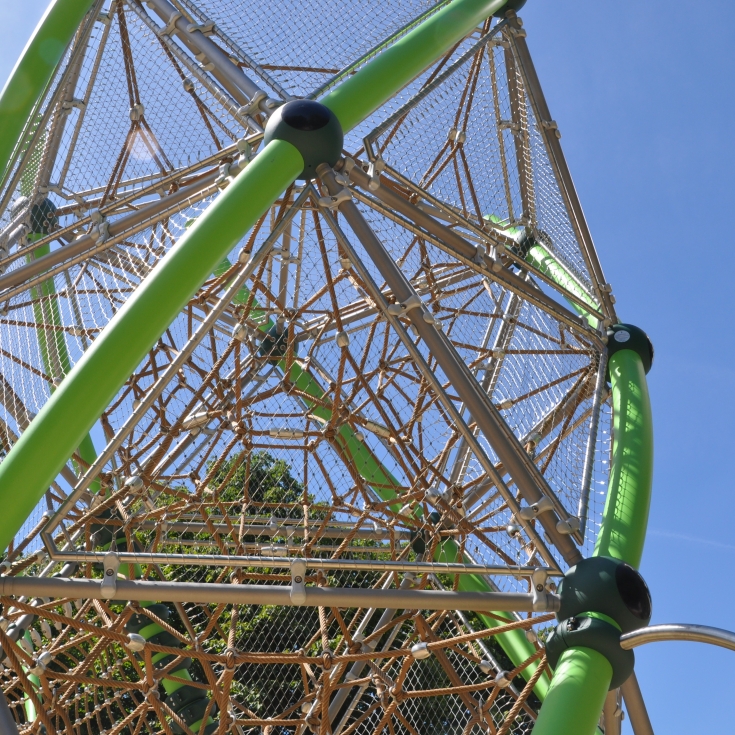 Bild zum Spielplatz Fantastischer Spielplatz in Wiesbaden (Berliner Seilfabrik)