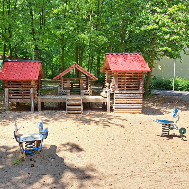 Bild 6: Spielplatz Würzburger Ring