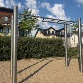 Bild vom Spielplatz anzeigen.