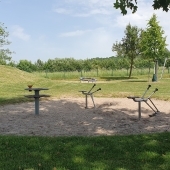 Bild vom Spielplatz anzeigen.
