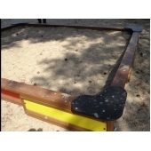 Bild vom Spielplatz anzeigen.