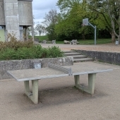 Bild vom Spielplatz anzeigen.