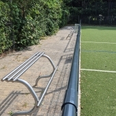 Bild vom Spielplatz anzeigen.