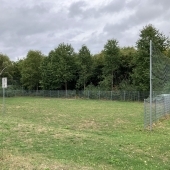 Bild vom Spielplatz anzeigen.