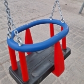 Bild vom Spielplatz anzeigen.