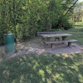 Bild vom Spielplatz anzeigen.