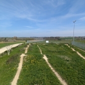 Bild vom Spielplatz anzeigen.