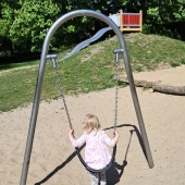 Bild vom Spielplatz anzeigen.