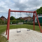 Bild vom Spielplatz anzeigen.