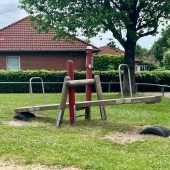 Bild vom Spielplatz anzeigen.