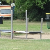 Bild vom Spielplatz anzeigen.