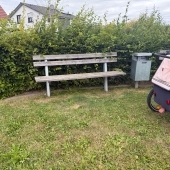 Bild vom Spielplatz anzeigen.