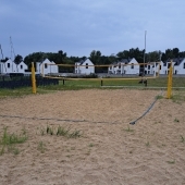 Bild vom Spielplatz anzeigen.