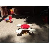 Bild vom Spielplatz anzeigen.