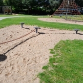 Bild vom Spielplatz anzeigen.