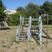 Bild vom Spielplatz anzeigen.