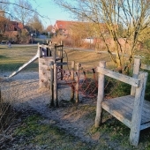 Bild vom Spielplatz anzeigen.