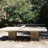 Bild vom Spielplatz anzeigen.
