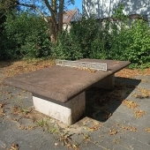 Bild vom Spielplatz anzeigen.