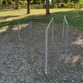 Bild vom Spielplatz anzeigen.