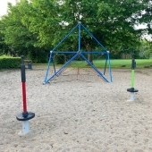 Bild vom Spielplatz anzeigen.