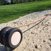 Bild vom Spielplatz anzeigen.