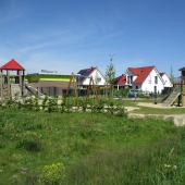 Bild vom Spielplatz anzeigen.