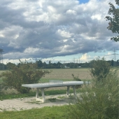 Bild vom Spielplatz anzeigen.