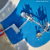 Bild vom Spielplatz anzeigen.