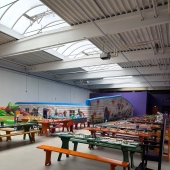 Bild vom Spielplatz anzeigen.