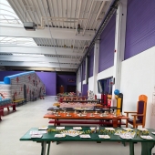 Bild vom Spielplatz anzeigen.