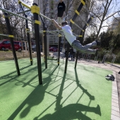 Bild vom Spielplatz anzeigen.