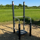 Bild vom Spielplatz anzeigen.