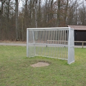 Bild vom Spielplatz anzeigen.