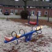 Bild vom Spielplatz anzeigen.