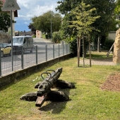 Bild vom Spielplatz anzeigen.