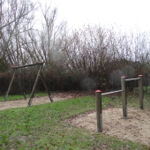 Bild vom Spielplatz anzeigen.