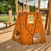 Bild vom Spielplatz anzeigen.