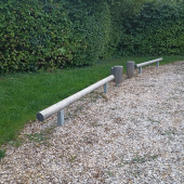 Bild vom Spielplatz anzeigen.