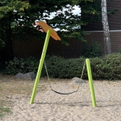 Bild vom Spielplatz anzeigen.