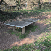 Bild vom Spielplatz anzeigen.